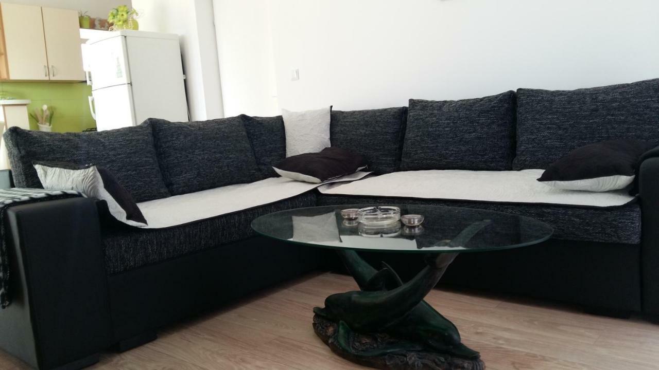 Apartment Ilina Vodice Exterior photo