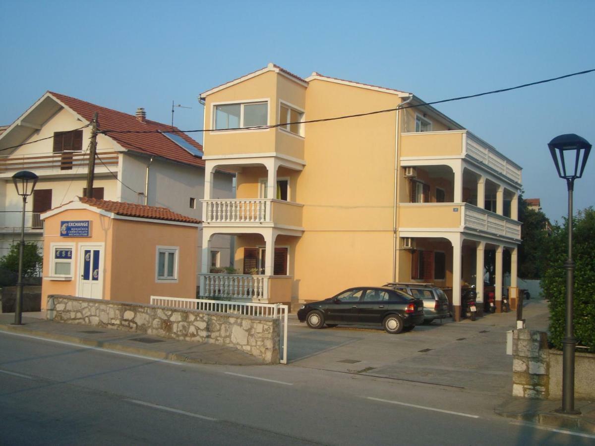 Apartment Ilina Vodice Exterior photo