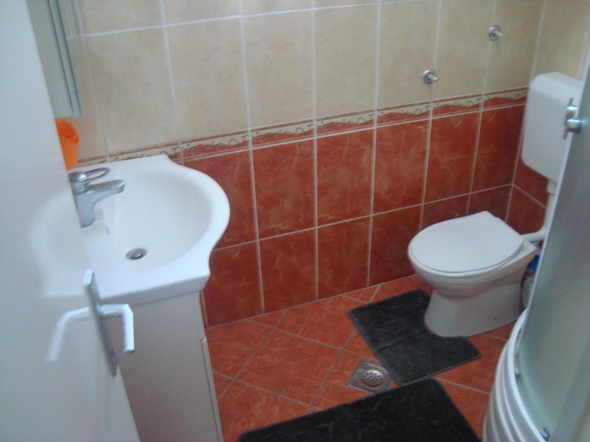Apartment Ilina Vodice Exterior photo